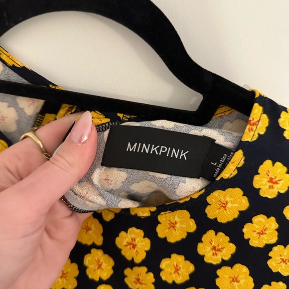 MinkPink Sunfields Minidress (black with yellow flowers). Size Large - Picture 5 of 5
